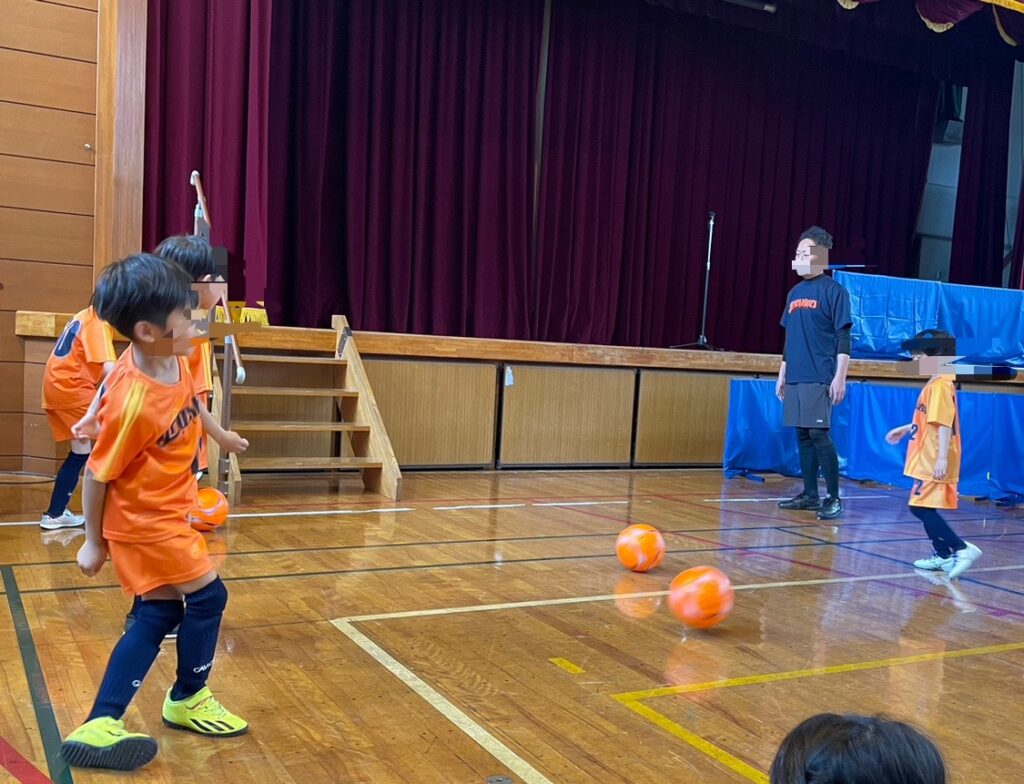サッカークラブ